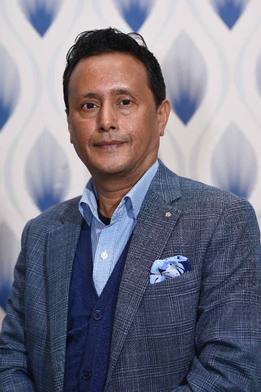Amit  Giri