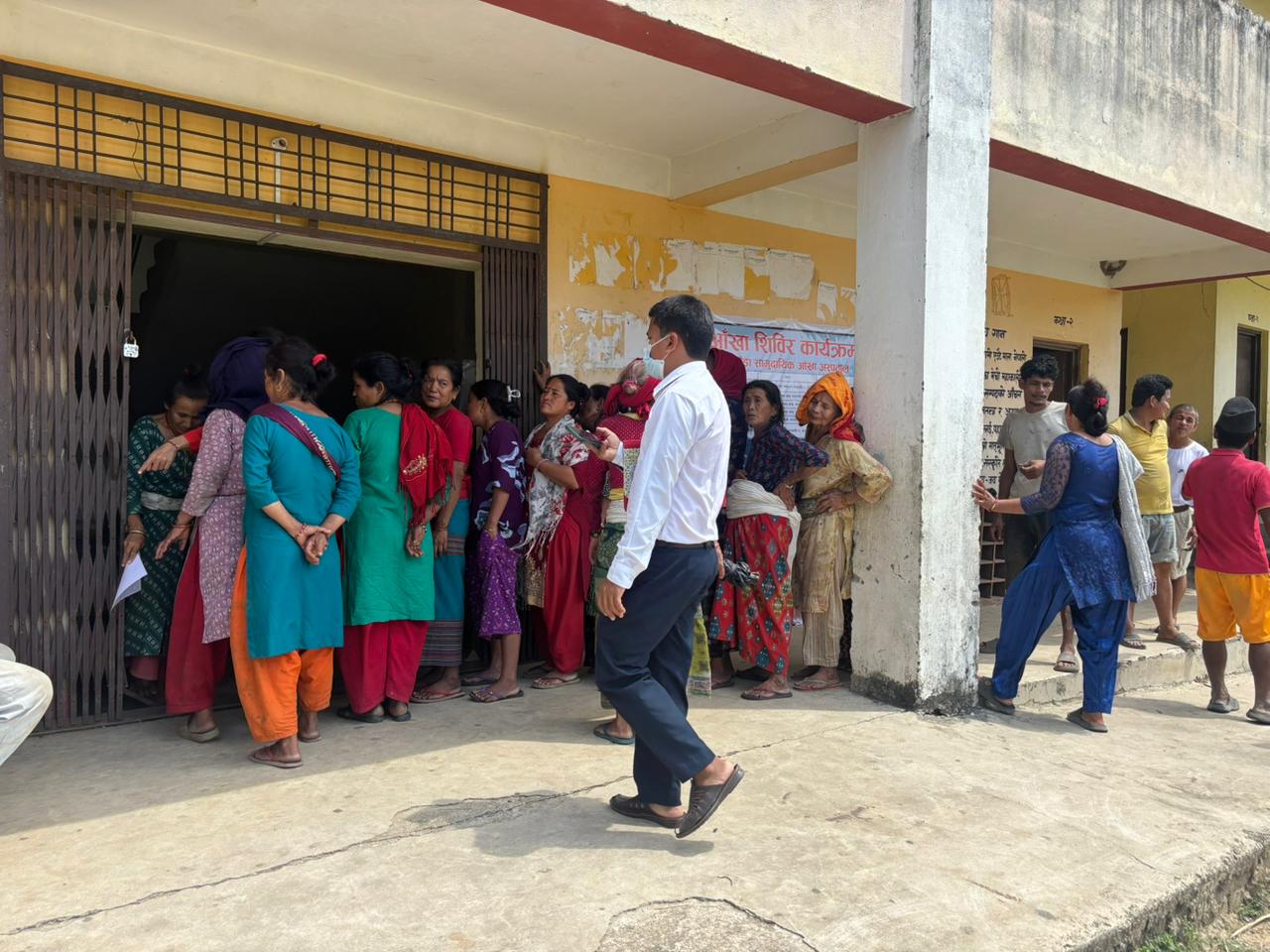 Free Eye screening camp in Shisneri 3, Indrasarobar